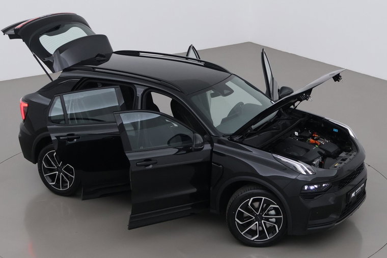 Vehicle Image 6