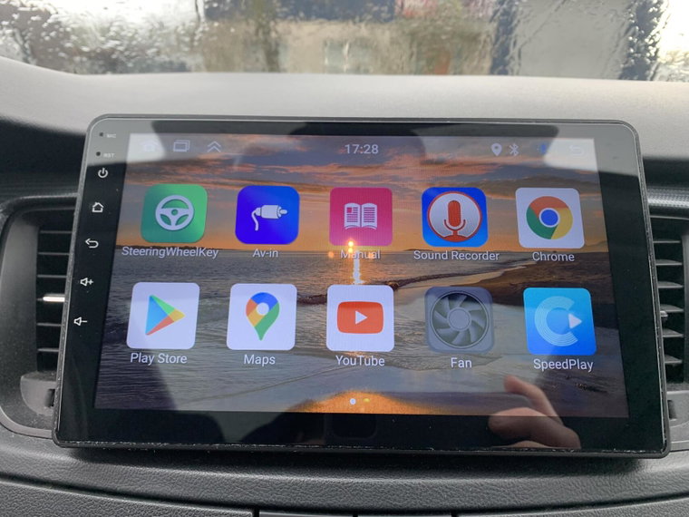 Vehicle Image 10