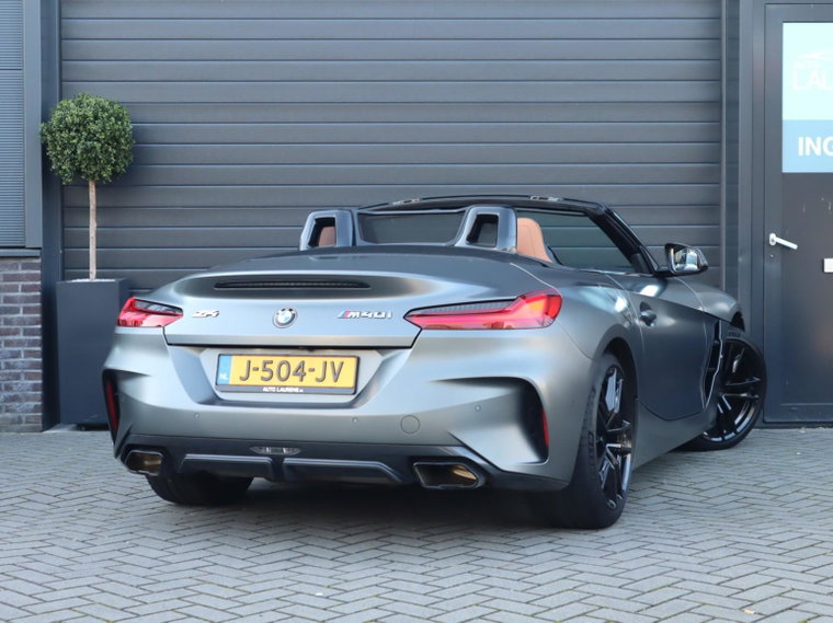 Vehicle Image 30