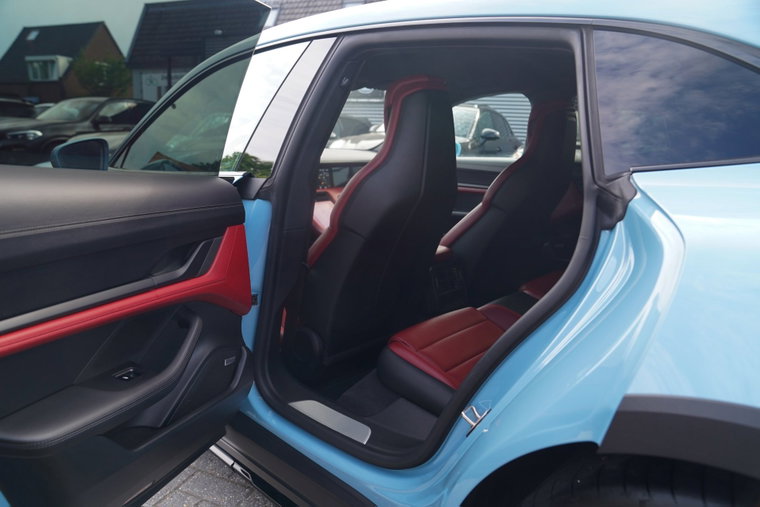 Vehicle Image 45