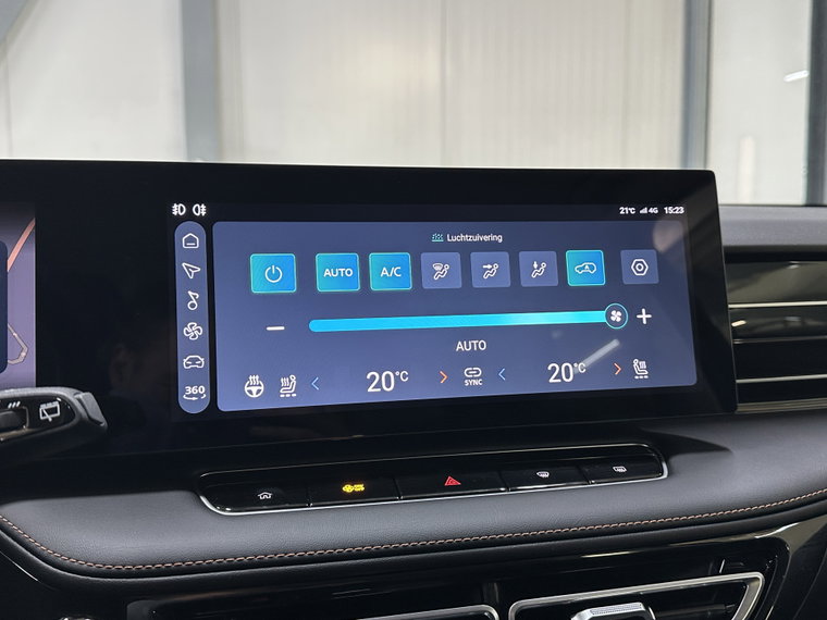 Vehicle Image 20