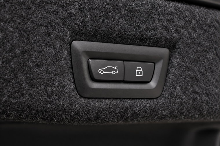 Vehicle Image 26