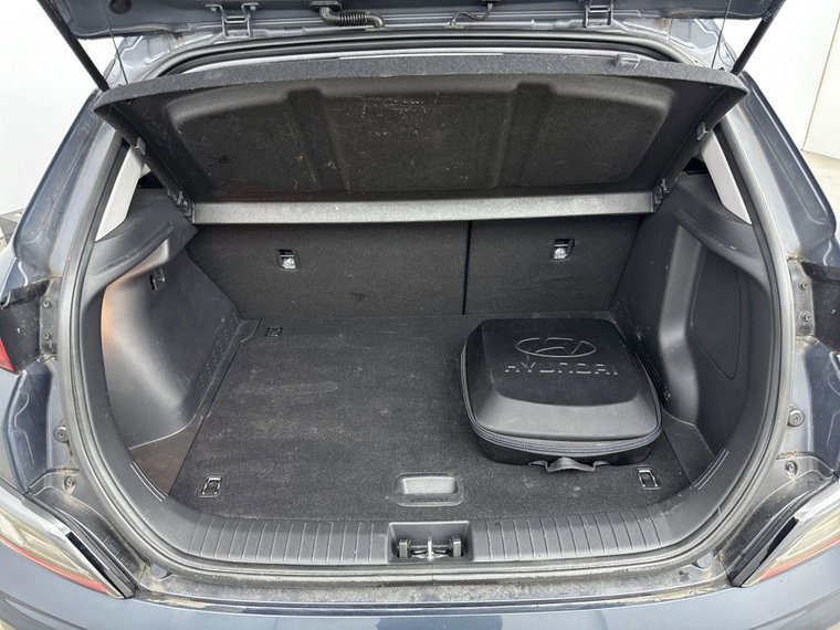 Vehicle Image 26