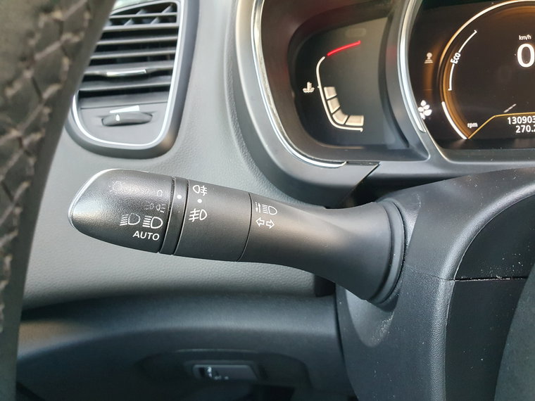 Vehicle Image 42