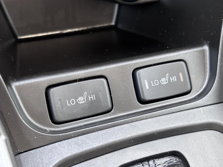 Vehicle Image 24