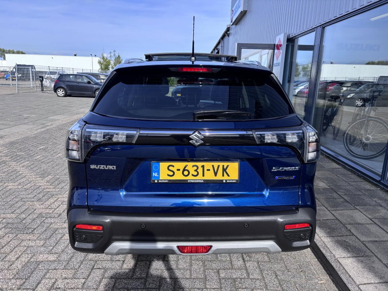 Vehicle Image 7
