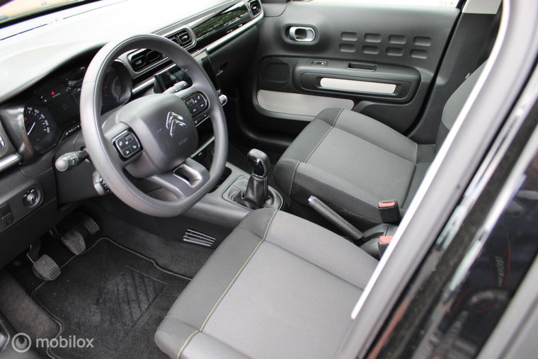 Vehicle Image 19