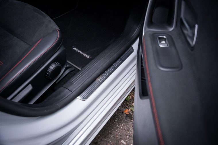Vehicle Image 45
