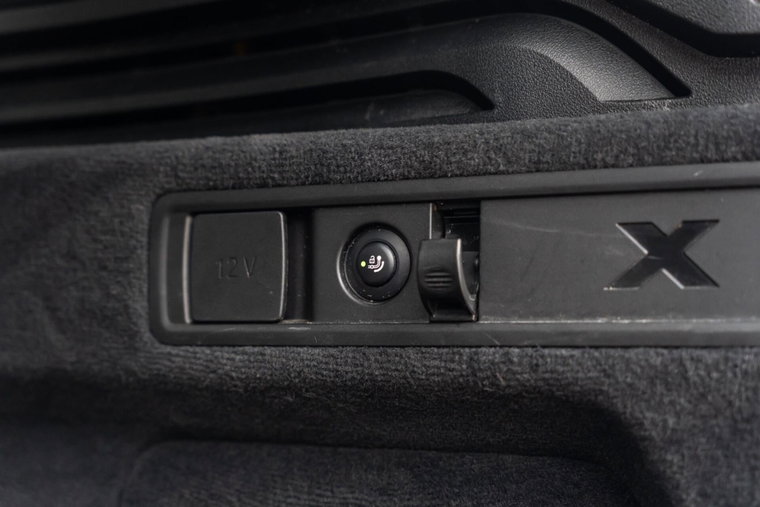 Vehicle Image 60