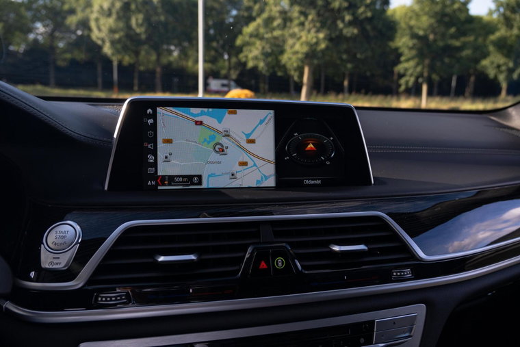 Vehicle Image 23