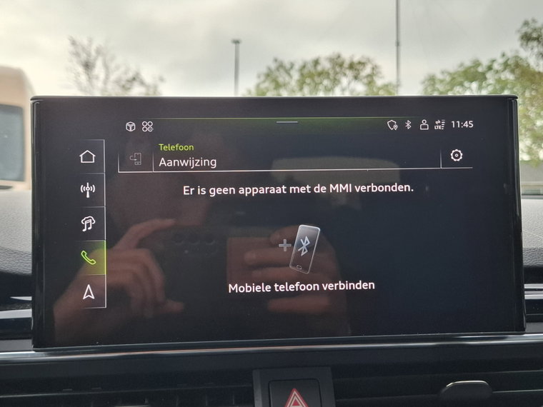 Vehicle Image 32