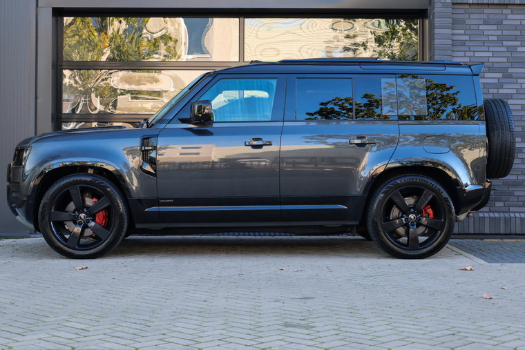 Vehicle Image 13
