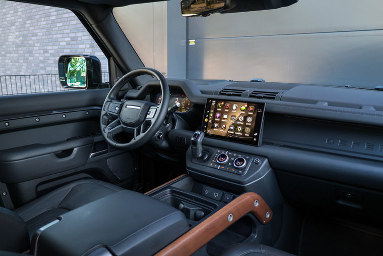 Vehicle Image 21