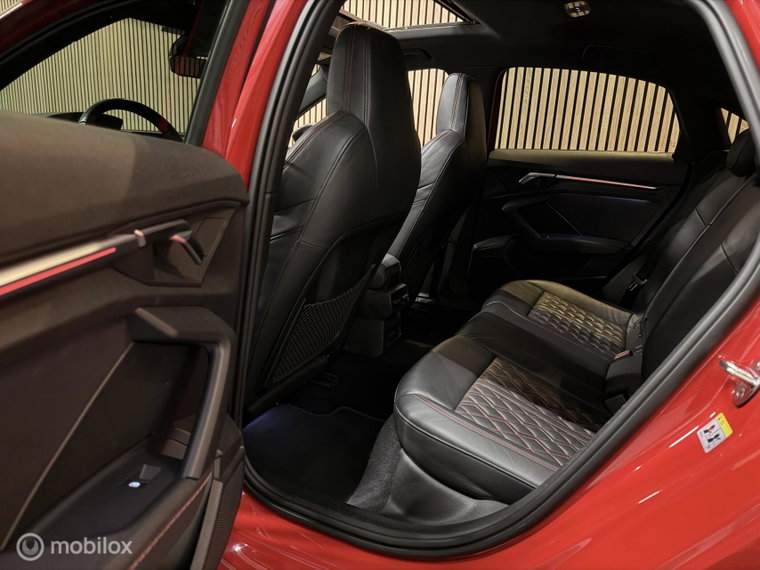 Vehicle Image 39