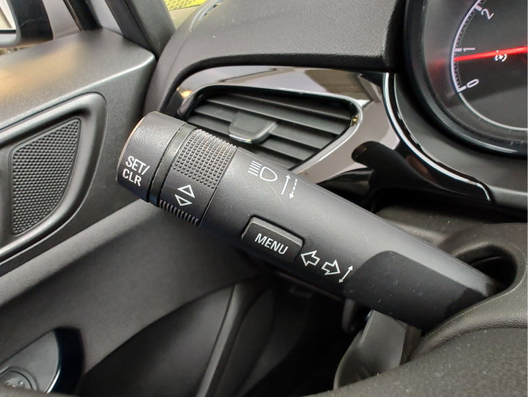 Vehicle Image 24