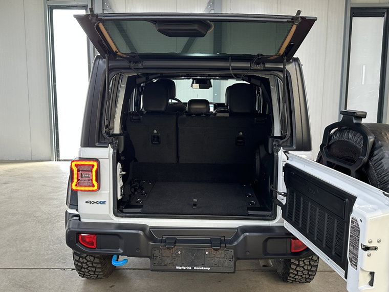 Vehicle Image 33