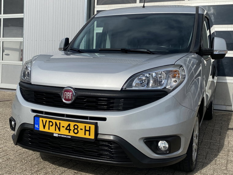 Vehicle Image 28