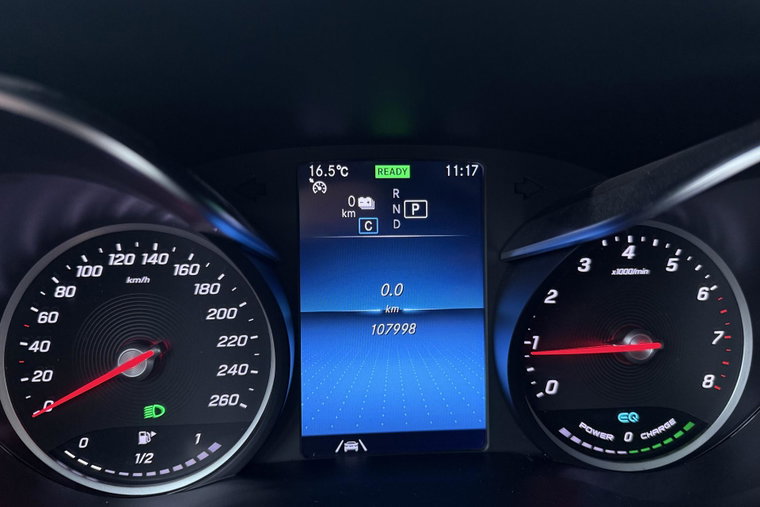Vehicle Image 19