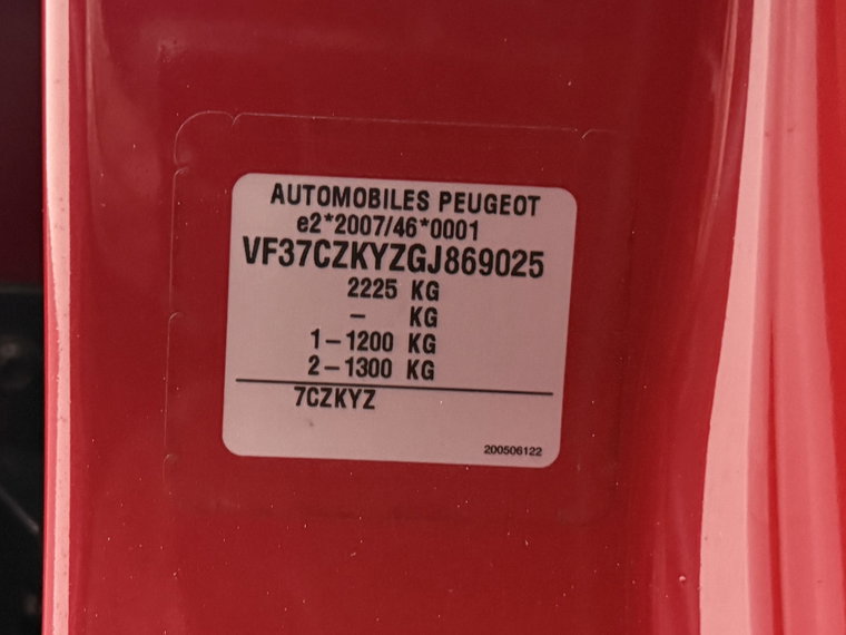 Vehicle Image 22