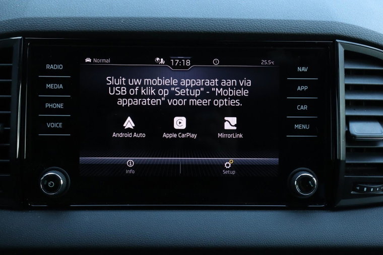 Vehicle Image 24