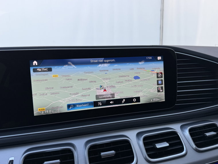 Vehicle Image 39