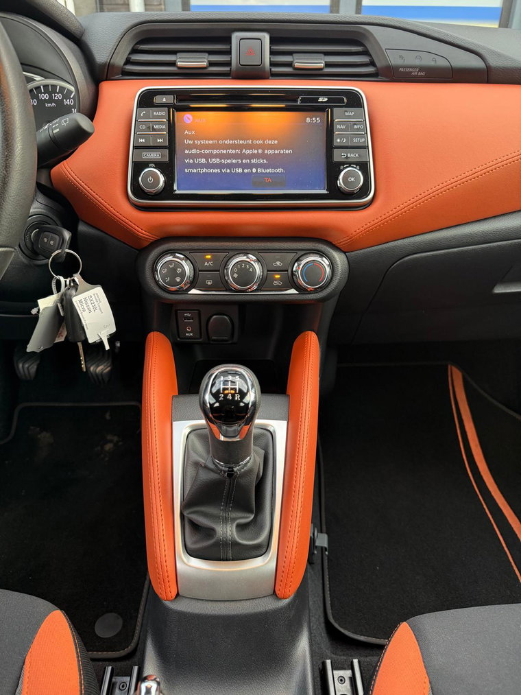 Vehicle Image 26