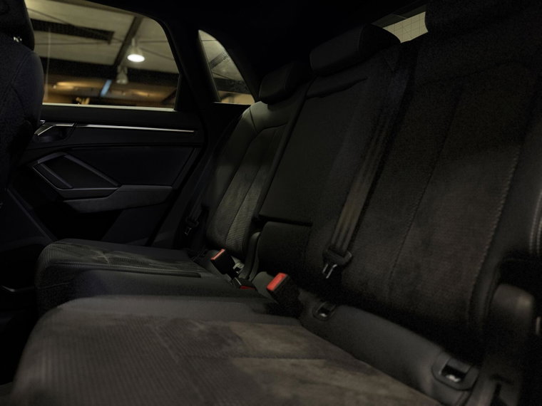 Vehicle Image 53