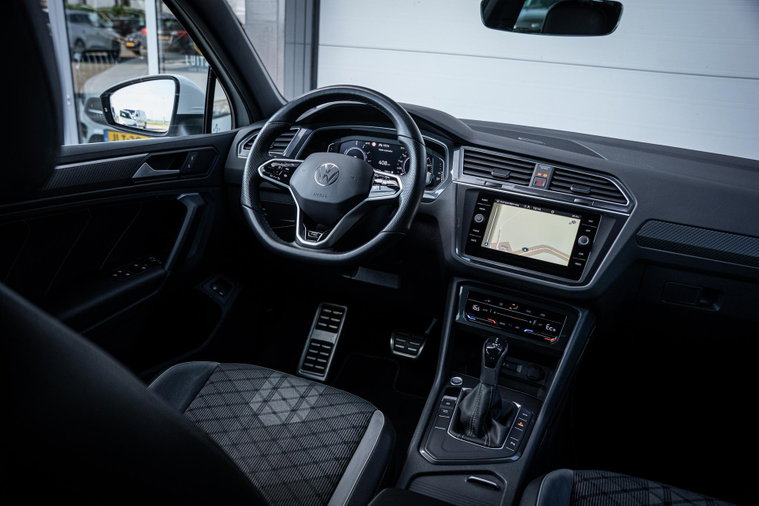 Vehicle Image 45