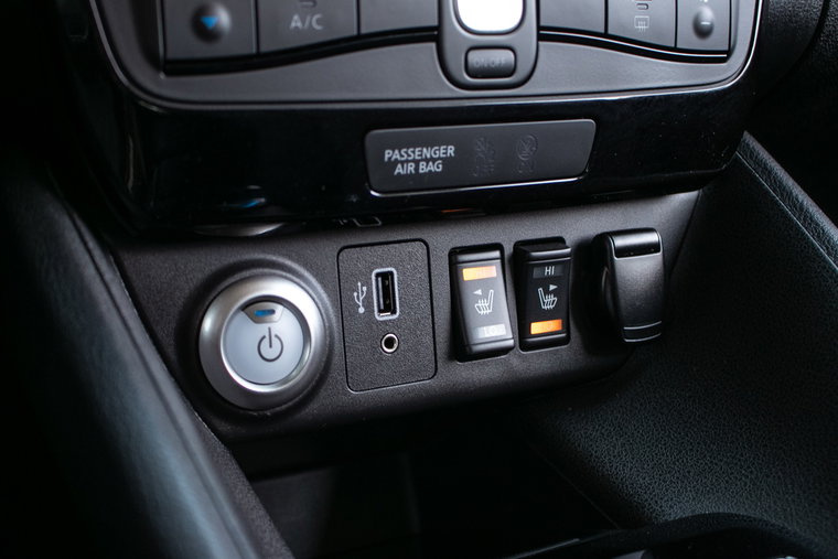 Vehicle Image 24