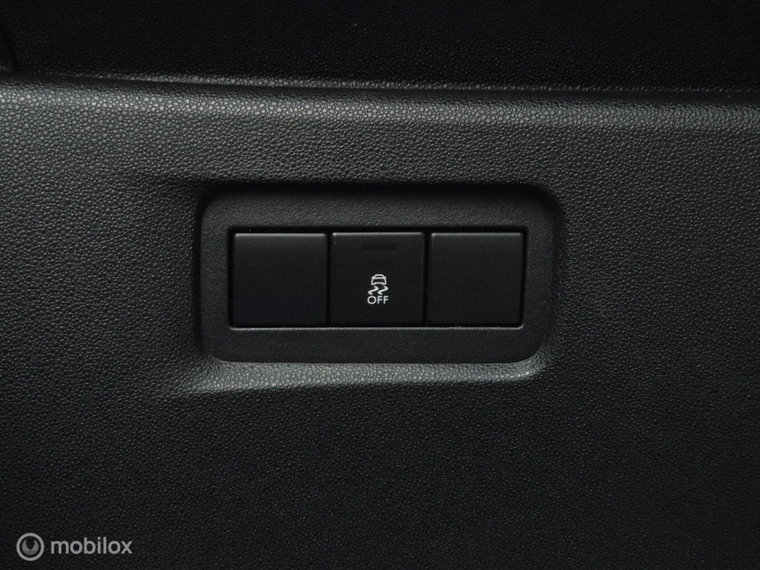 Vehicle Image 48