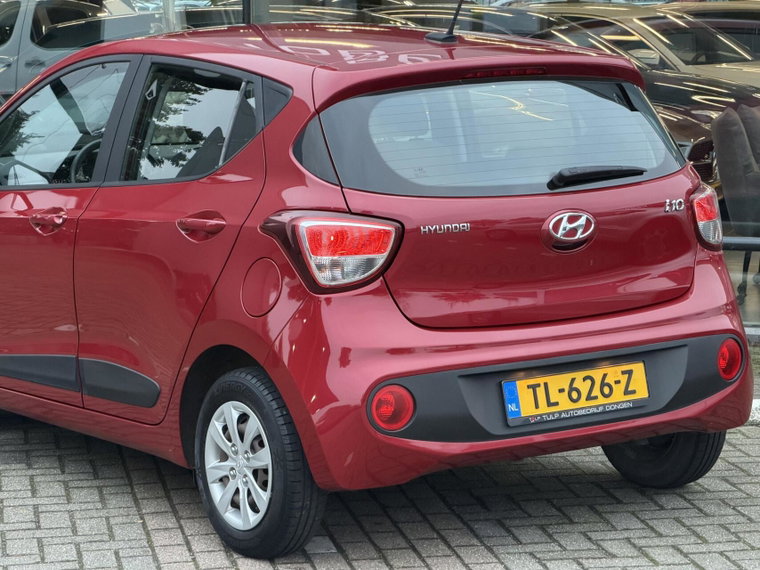 Vehicle Image 19