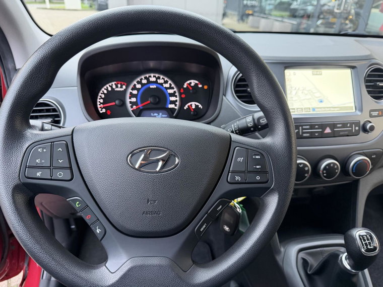 Vehicle Image 27