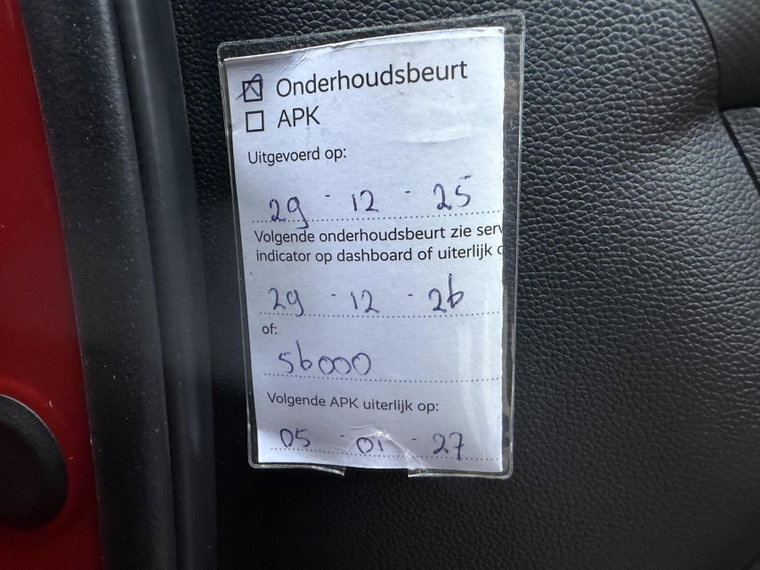 Vehicle Image 37