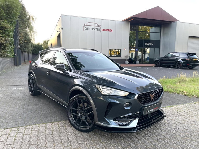 Vehicle Image 24
