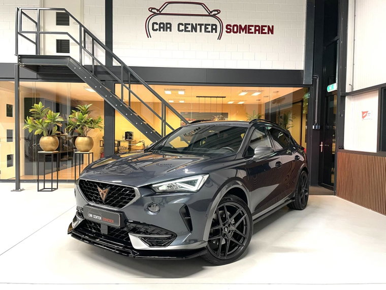 Vehicle Image 30