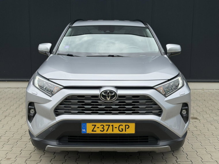 Vehicle Image 30