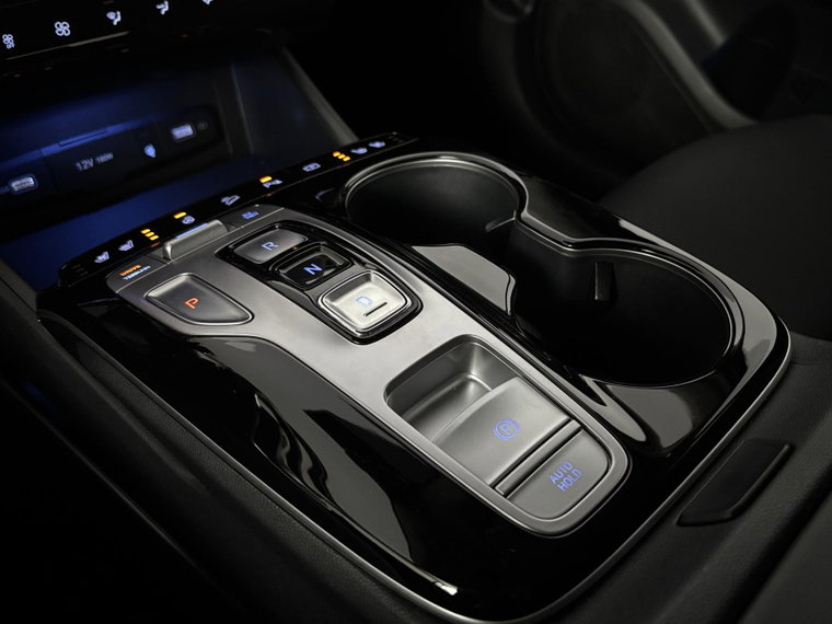 Vehicle Image 40