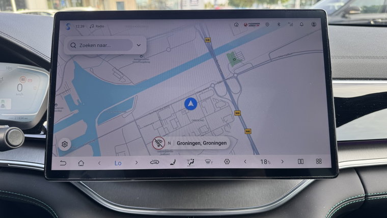Vehicle Image 22