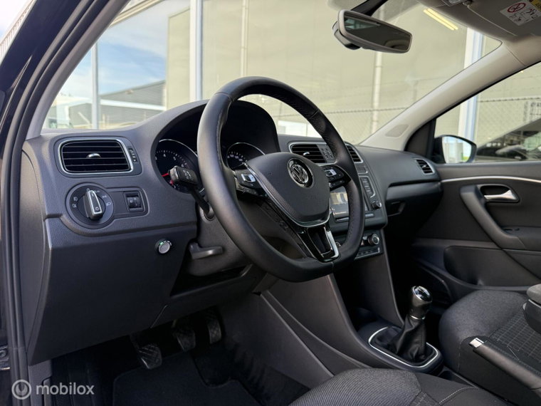 Vehicle Image 40