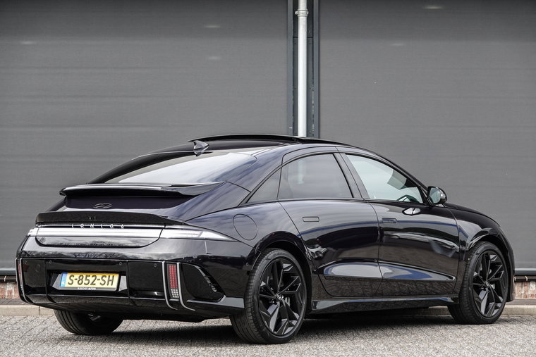 Vehicle Image 53