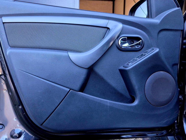 Vehicle Image 37