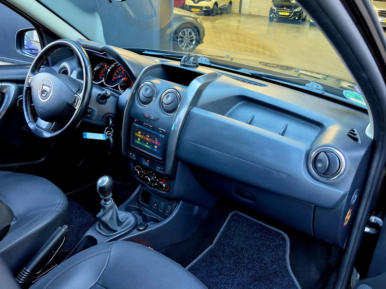 Vehicle Image 40