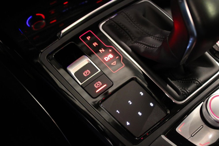 Vehicle Image 50