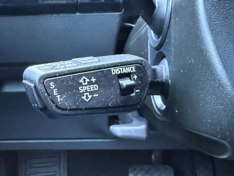 Vehicle Image 24