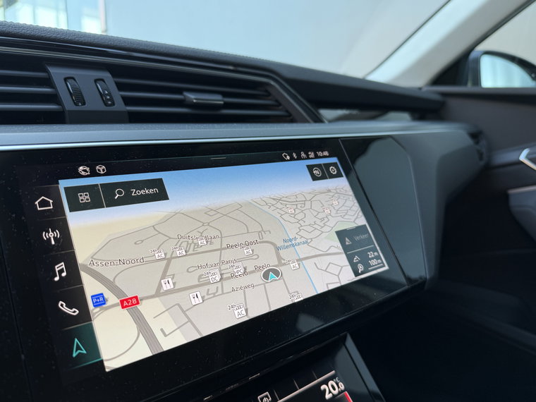 Vehicle Image 35