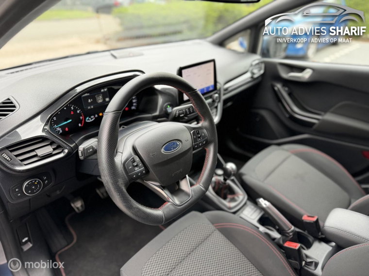 Vehicle Image 17