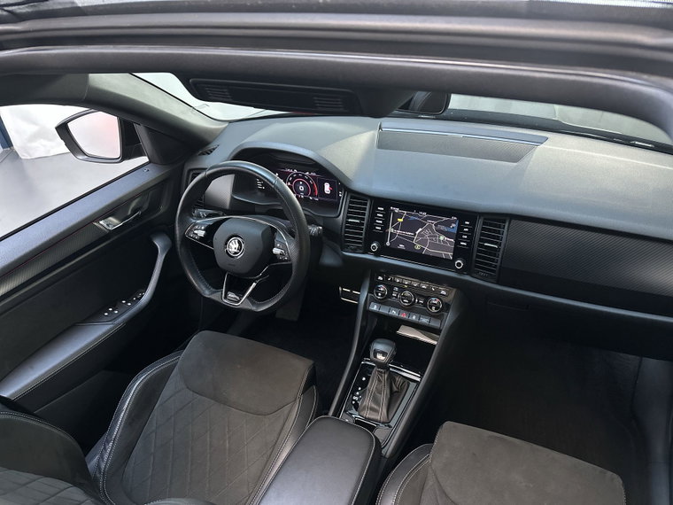 Vehicle Image 17