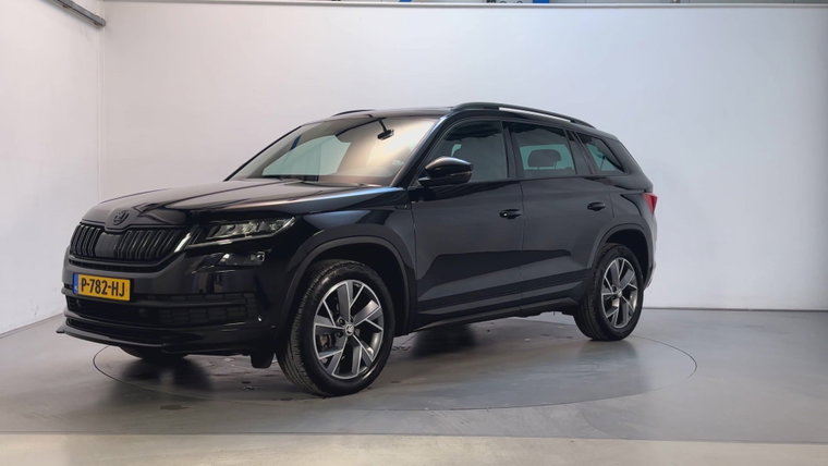 Vehicle Image 6