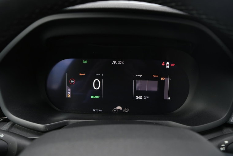 Vehicle Image 12
