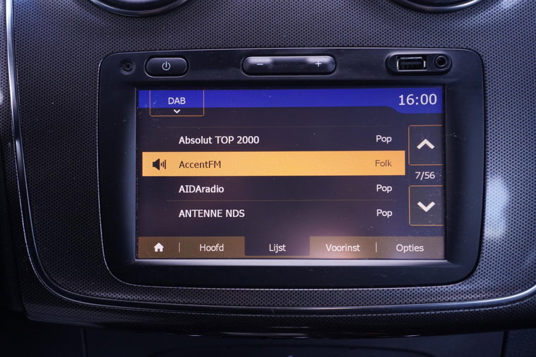 Vehicle Image 30